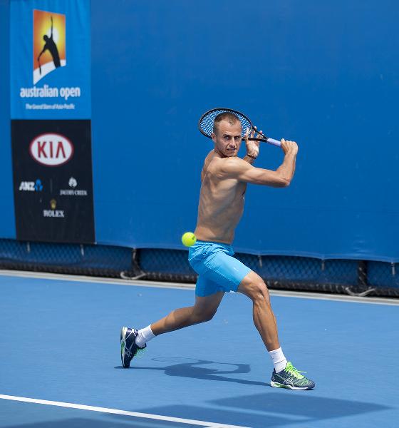 Marius Copil - antrenamente la AO2015